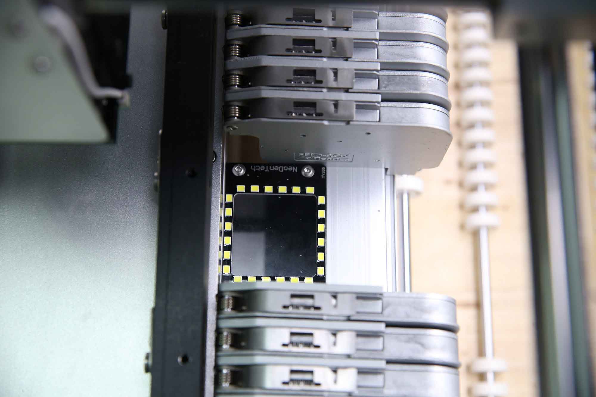 SMD assembly machine SMD assembly machine