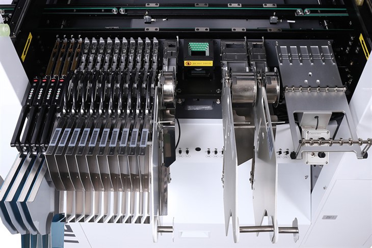 SMT Pick And Place Machine For LED Assembly Line